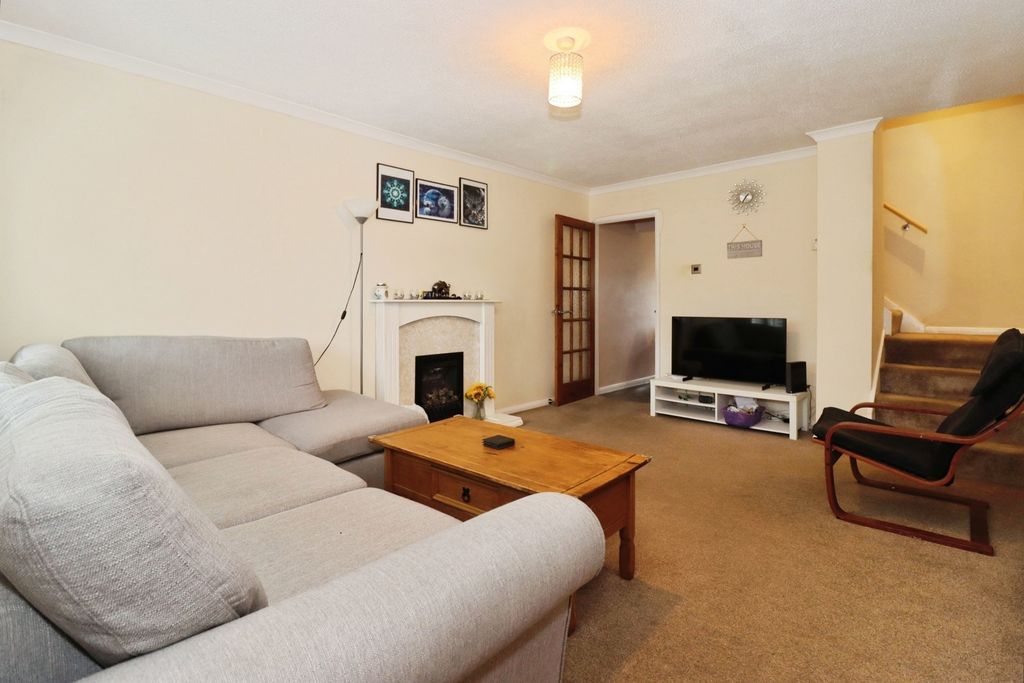 Property photo 2 of 11 Pbox-Img.Jpg