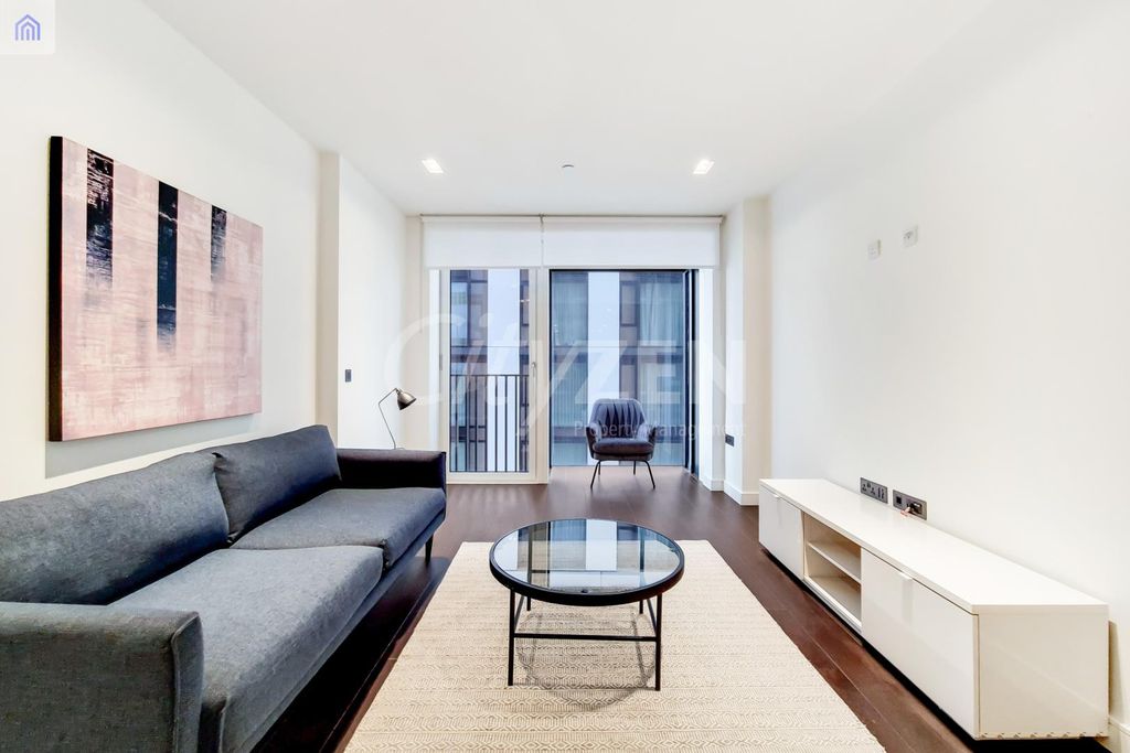 Property photo 2 of 15 Reception Room