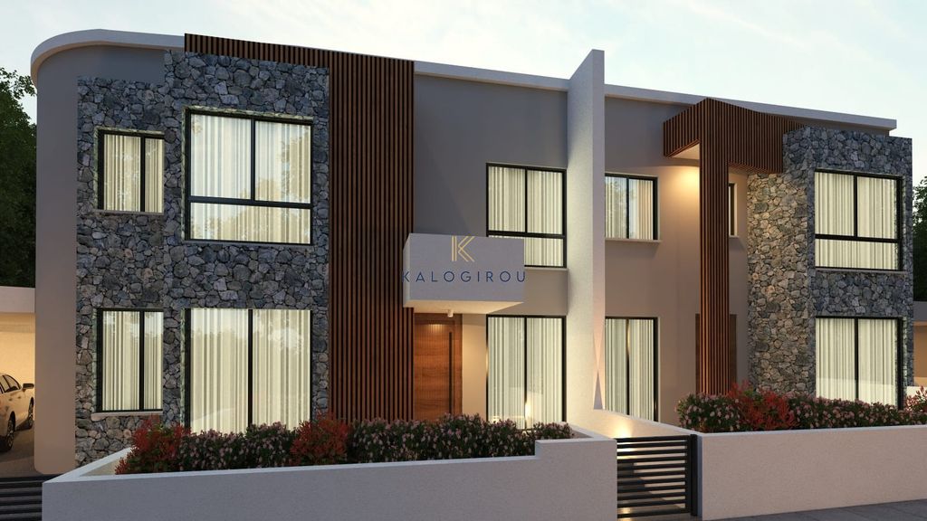 Property photo 2 of 13