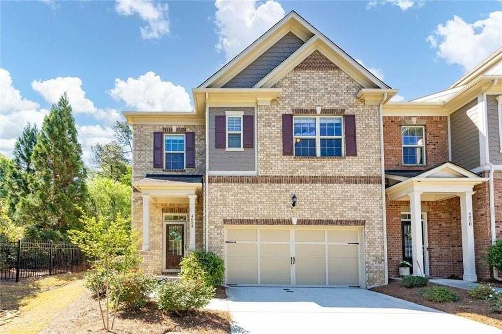 Property photo 1 of 31