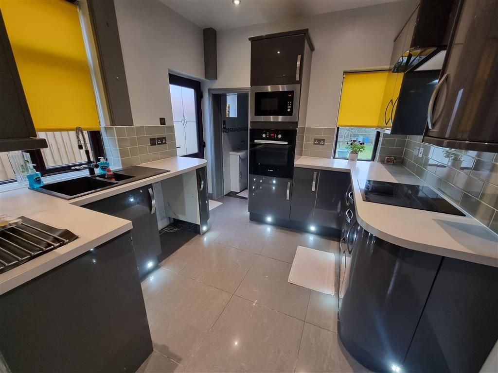 Property photo 2 of 12 Image