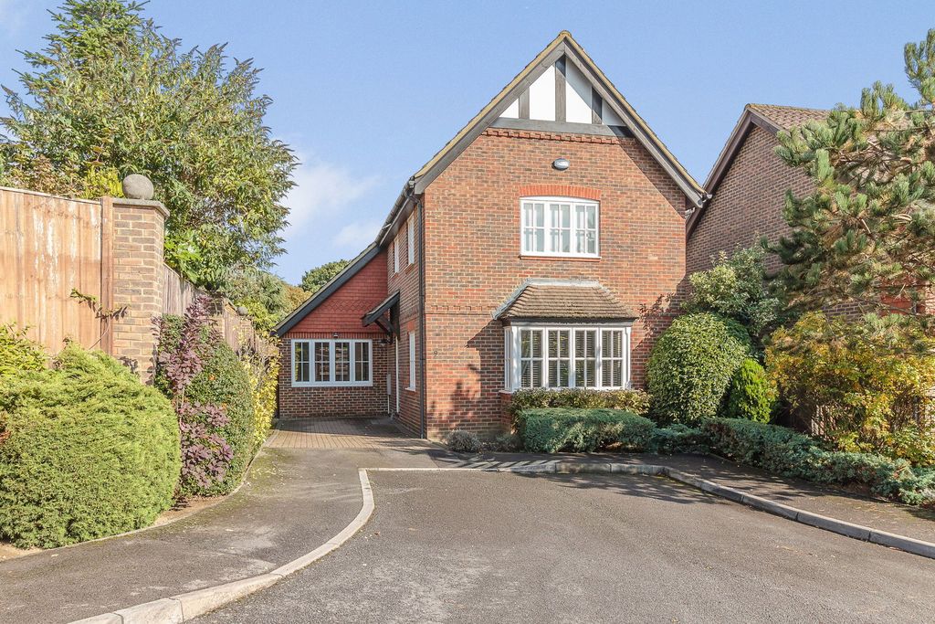 Property photo 1 of 14