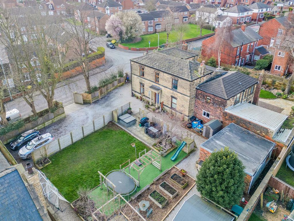 Property photo 1 of 22
