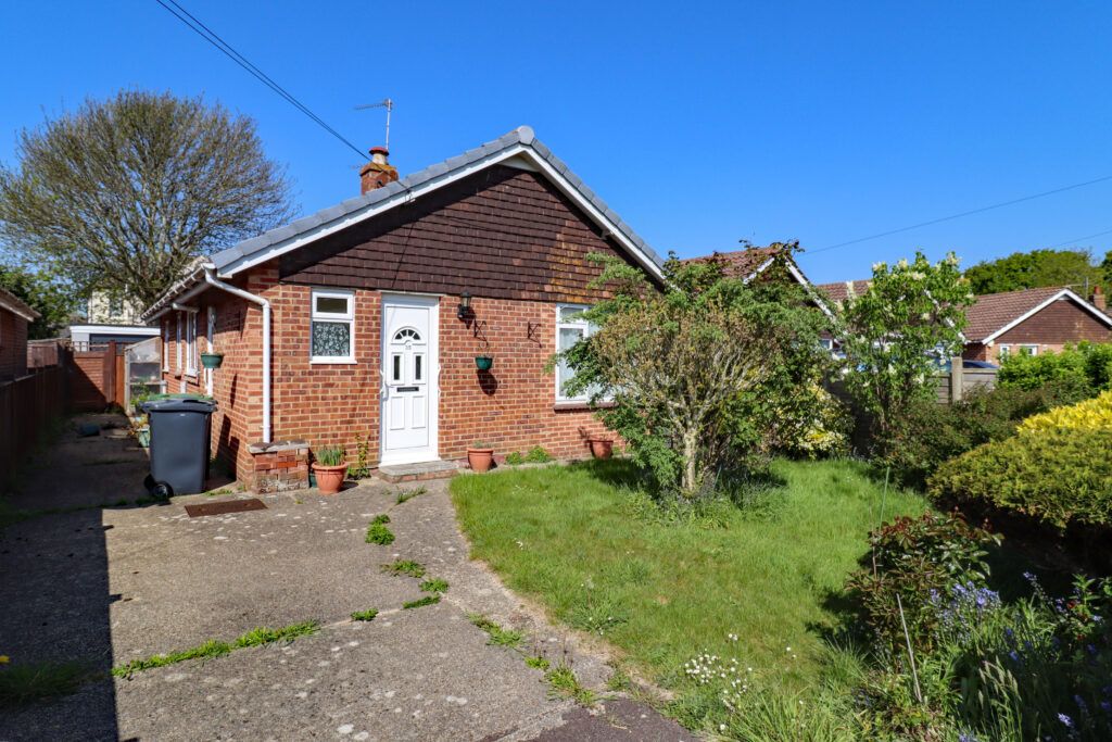 Property photo 1 of 12