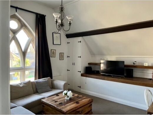 Property photo 2 of 14 Photo 1