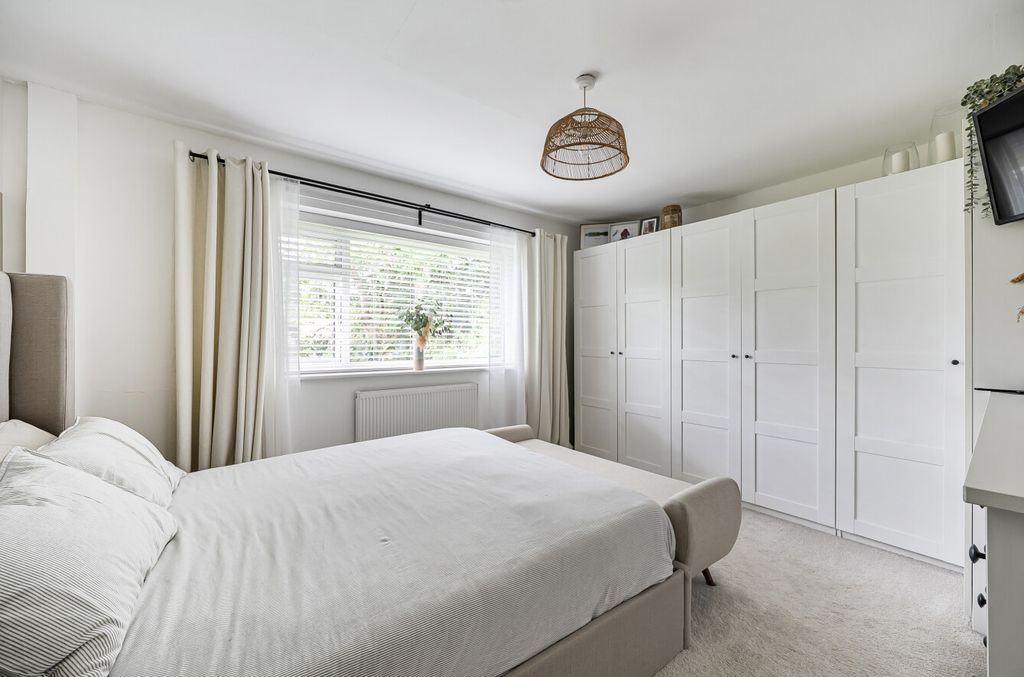 Property photo 3 of 20 1472554-3-6A29379...