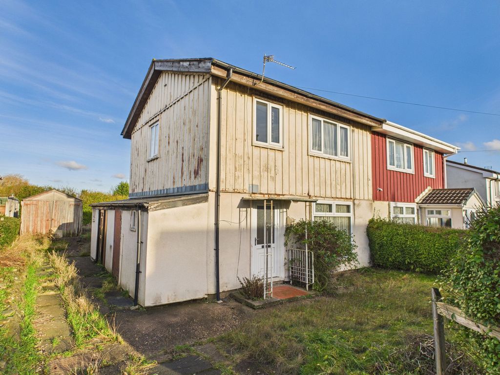 Property photo 1 of 17 Front