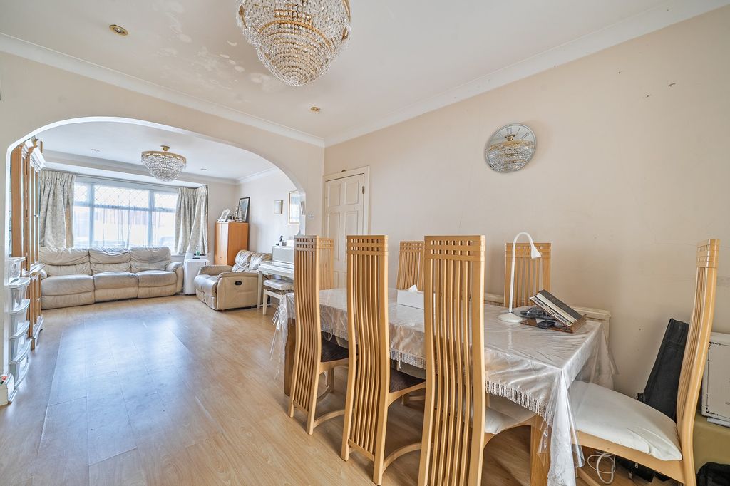 Property photo 2 of 13 Not Specified