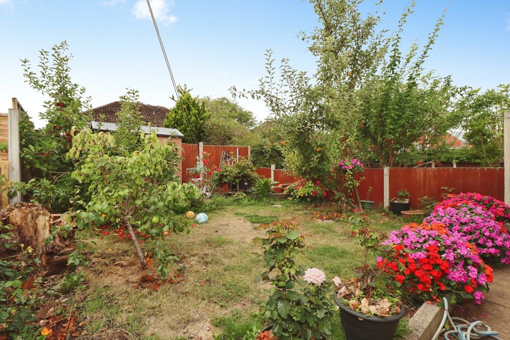 Property photo 2 of 20 Pbox-Img.Jpg