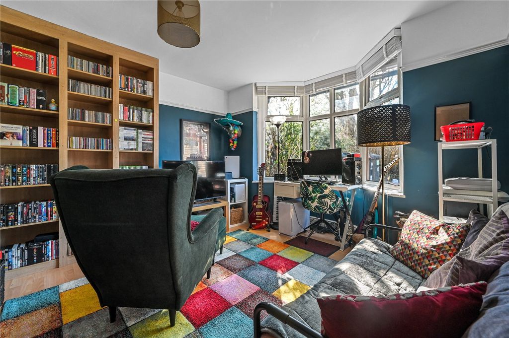 Property photo 3 of 19 Picture No. 09