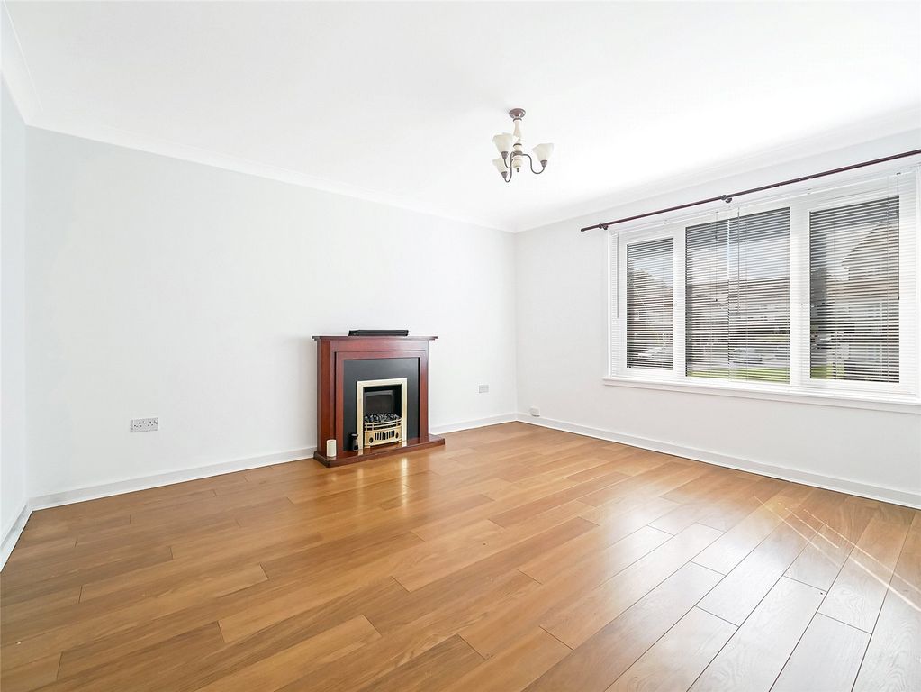 Property photo 3 of 19 Picture No. 05