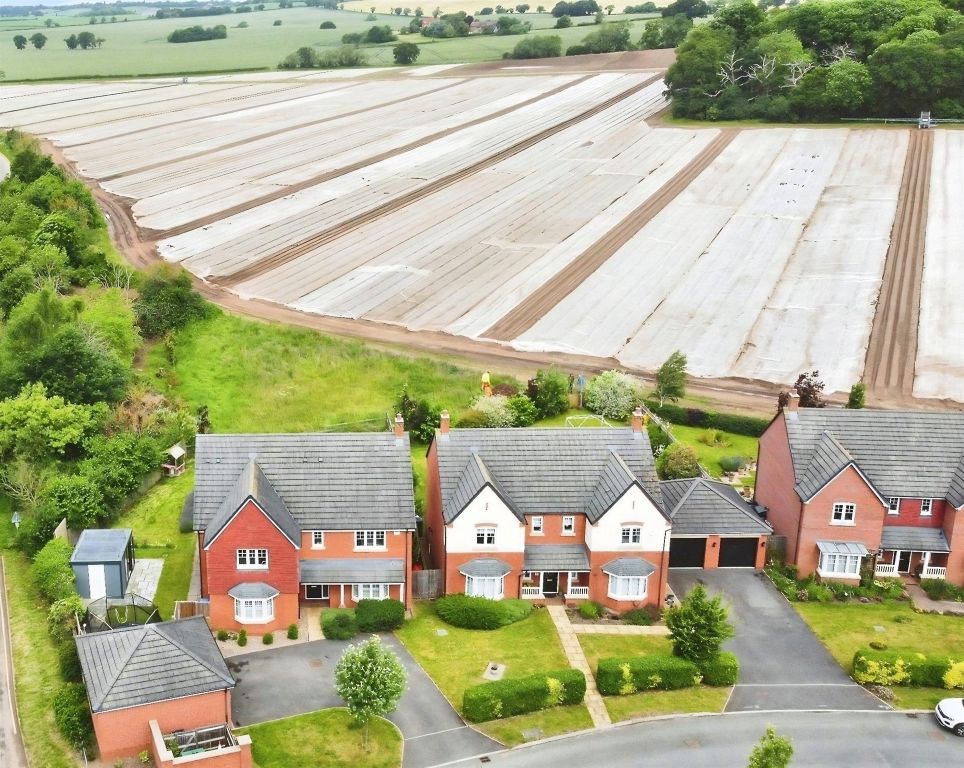 Property photo 3 of 20