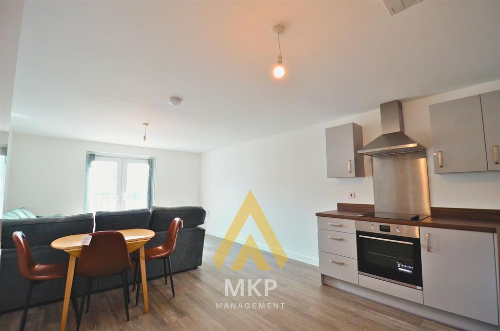 Property photo 1 of 10 1.Png