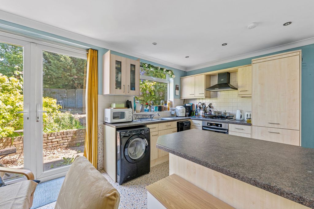 Property photo 1 of 18 Kitchen-Diner