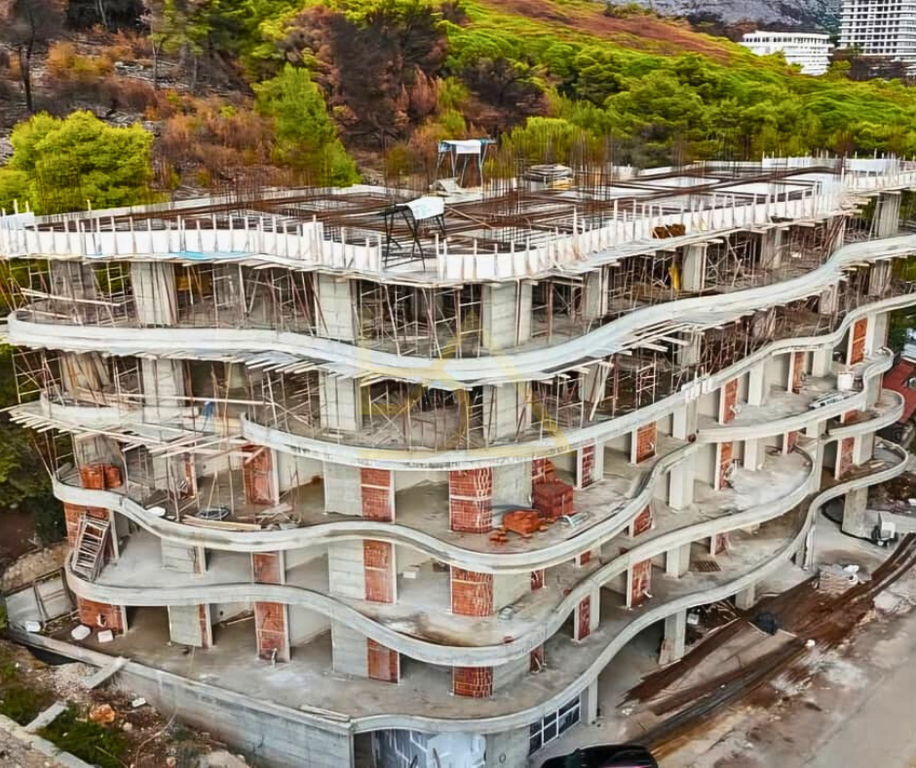 Property photo 3 of 4