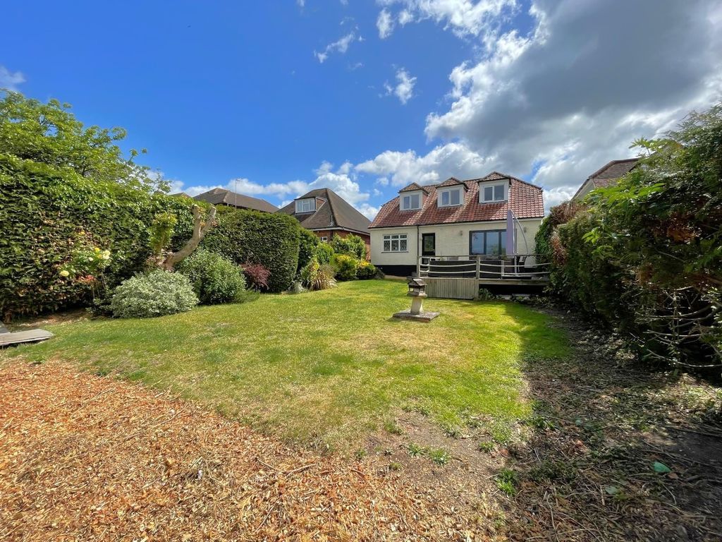 Property photo 2 of 18 Photo 22