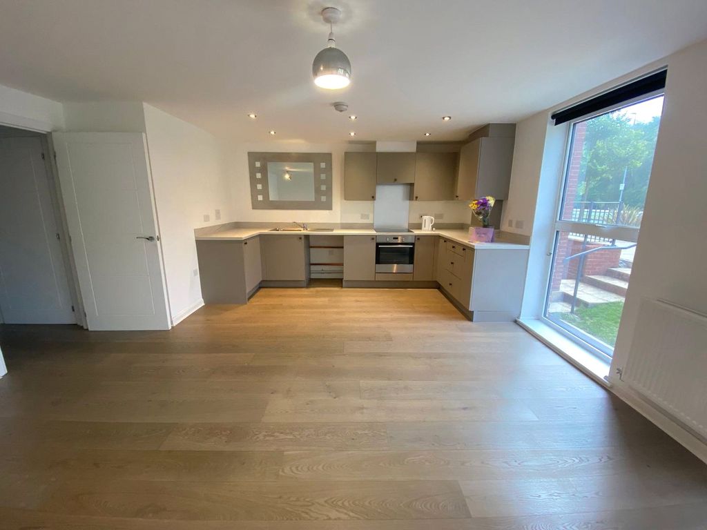 Property photo 2 of 14 Kitchen Area