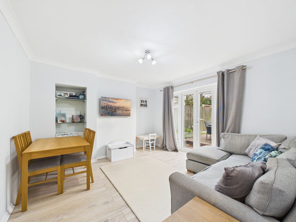 Property photo 3 of 20