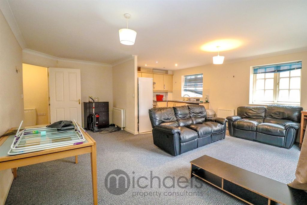 Property photo 3 of 12 Img_0898.Jpg