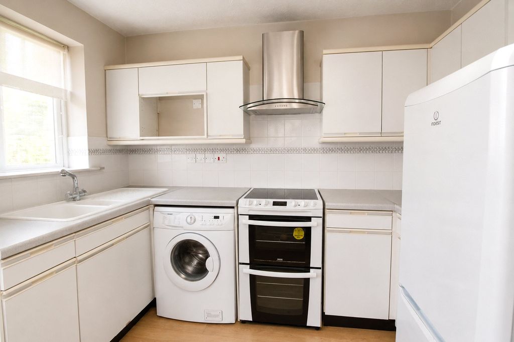Property photo 2 of 6 Picture No. 02