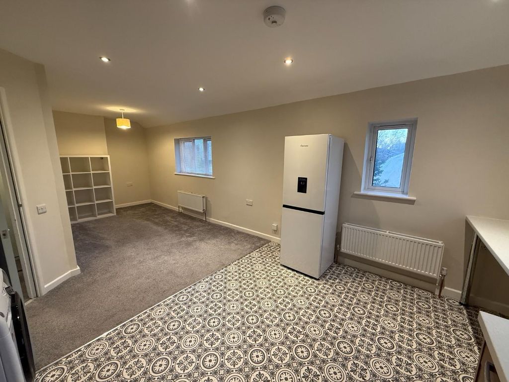 Property photo 3 of 12 Img_7230.Jpg