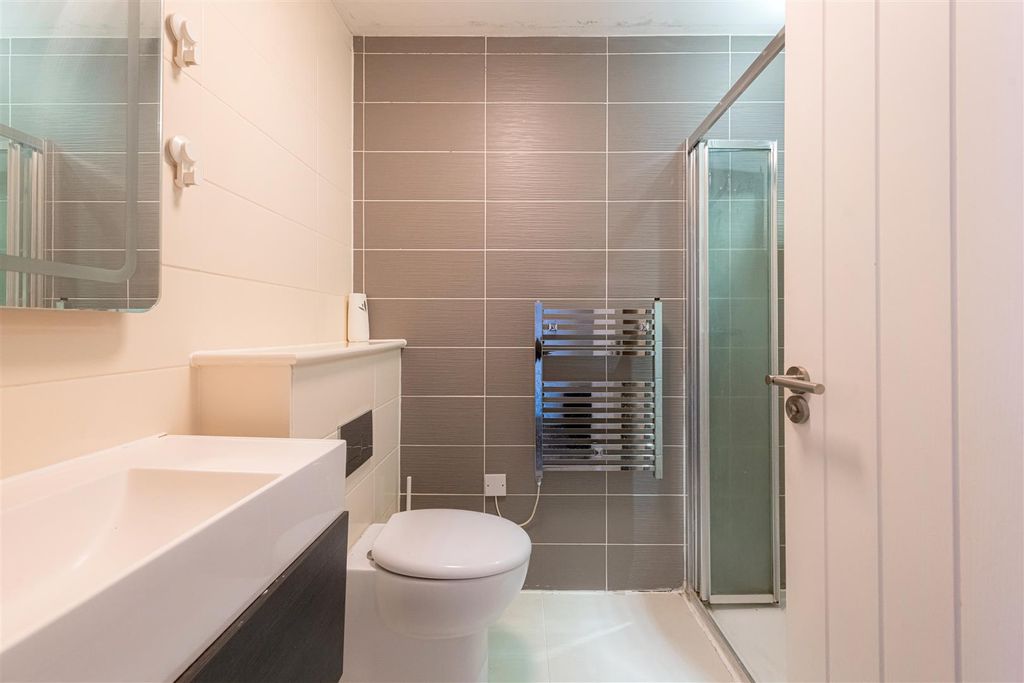 Property photo 2 of 9 Family Shower Room