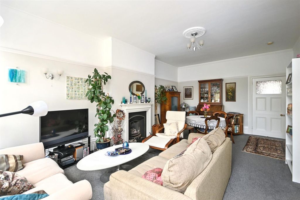 Additional image 5 of 3 bed flat for saleArlington Road, Eastbourne BN21