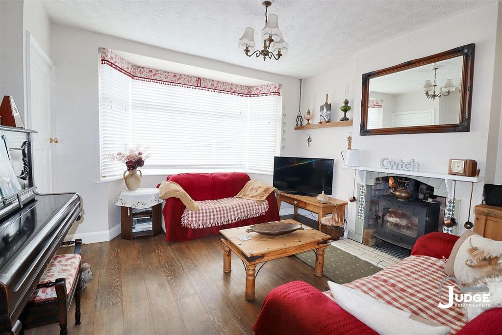 Property photo 3 of 41 Img_6213.Jpg