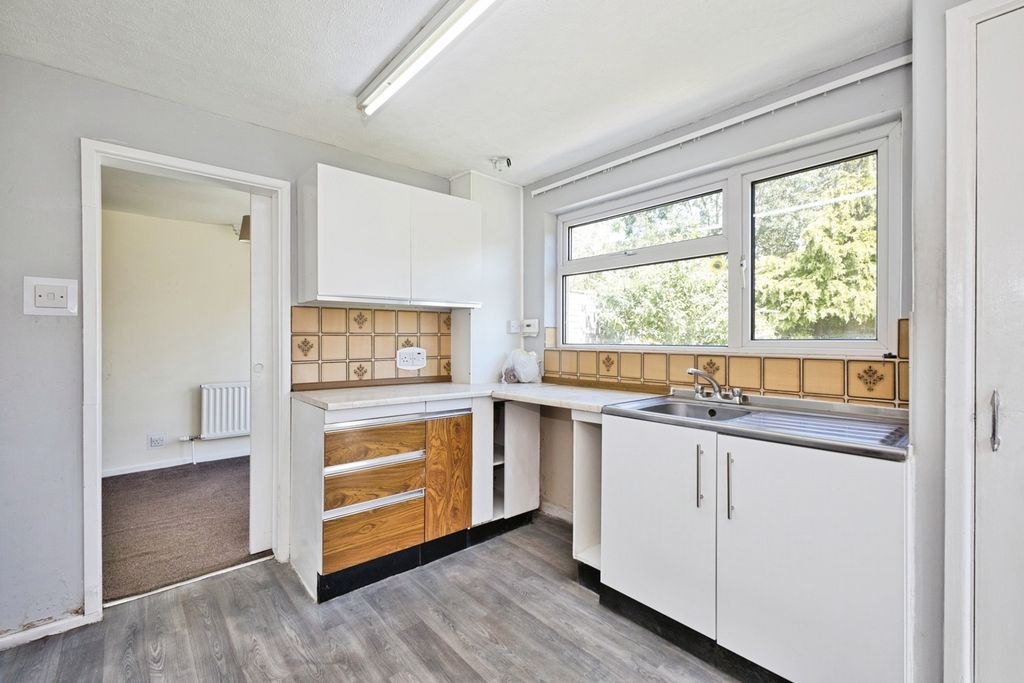 Property photo 3 of 20 Pbox-Img.Jpg