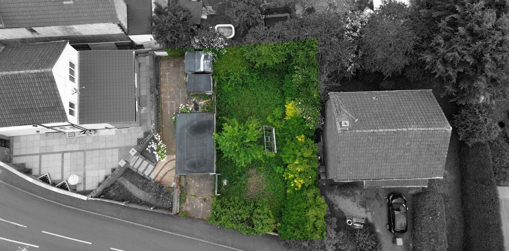 Property photo 3 of 5
