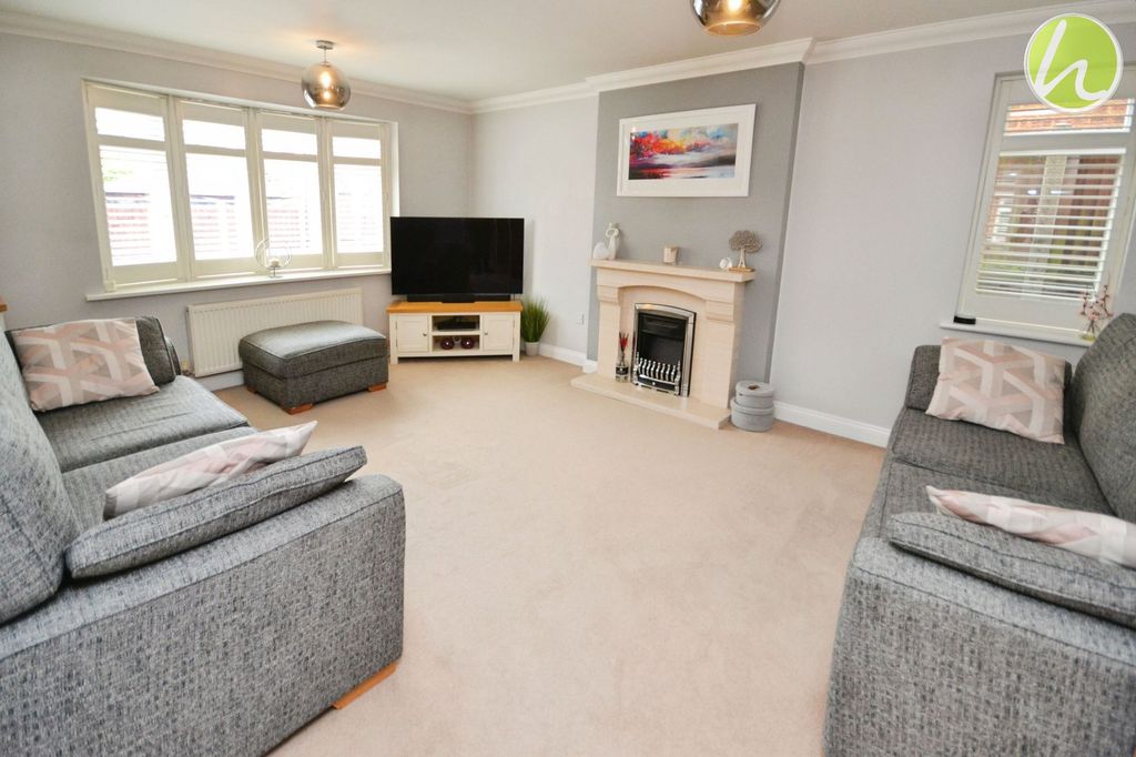 Property photo 3 of 30