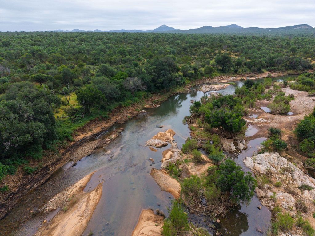 Property photo 1 of 58 1Hs1734445