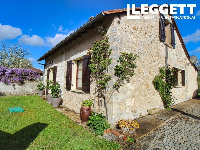 Property photo 2 of 10