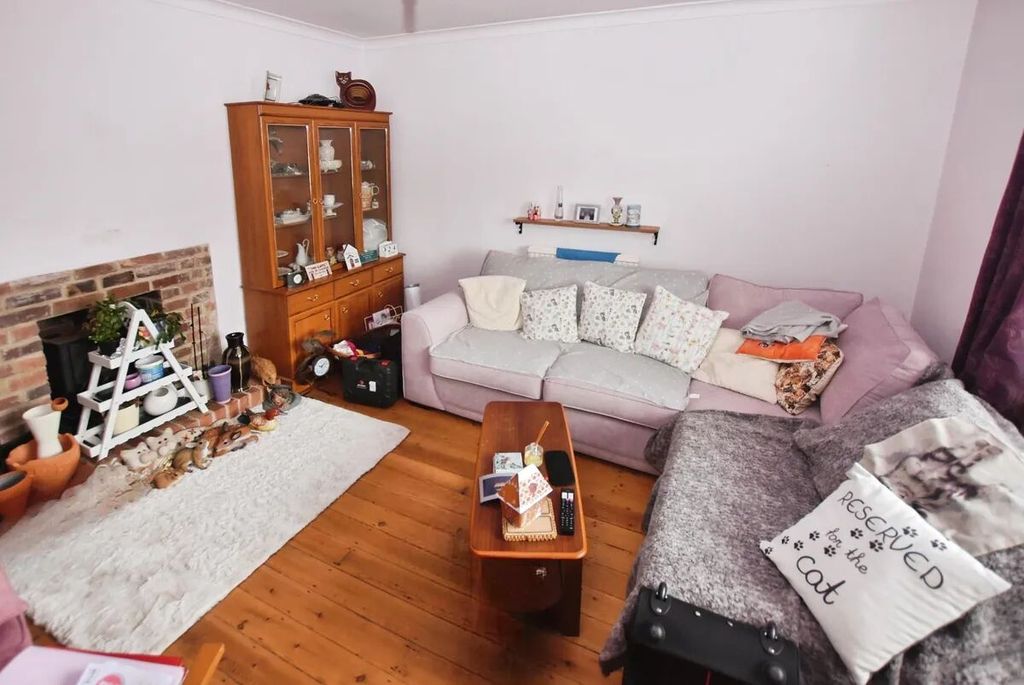 Property photo 2 of 13 Picture 2