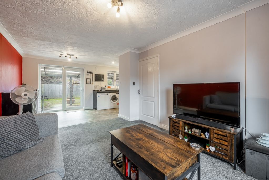 Property photo 3 of 21 56 Monarchs Road (Sutterton)-12