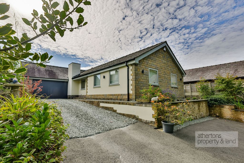 Property photo 1 of 25