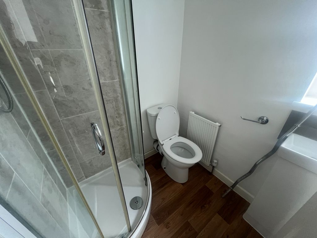 Property photo 3 of 3