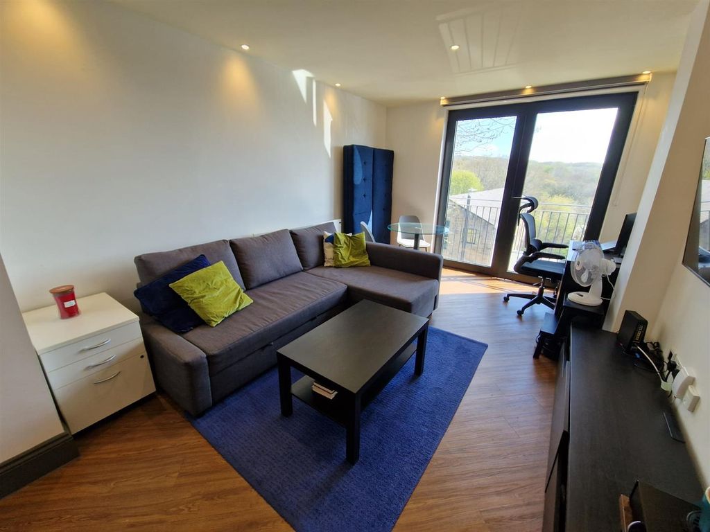 Property photo 3 of 12 Photo-2026-04-22-11-37-01 5.Jpg