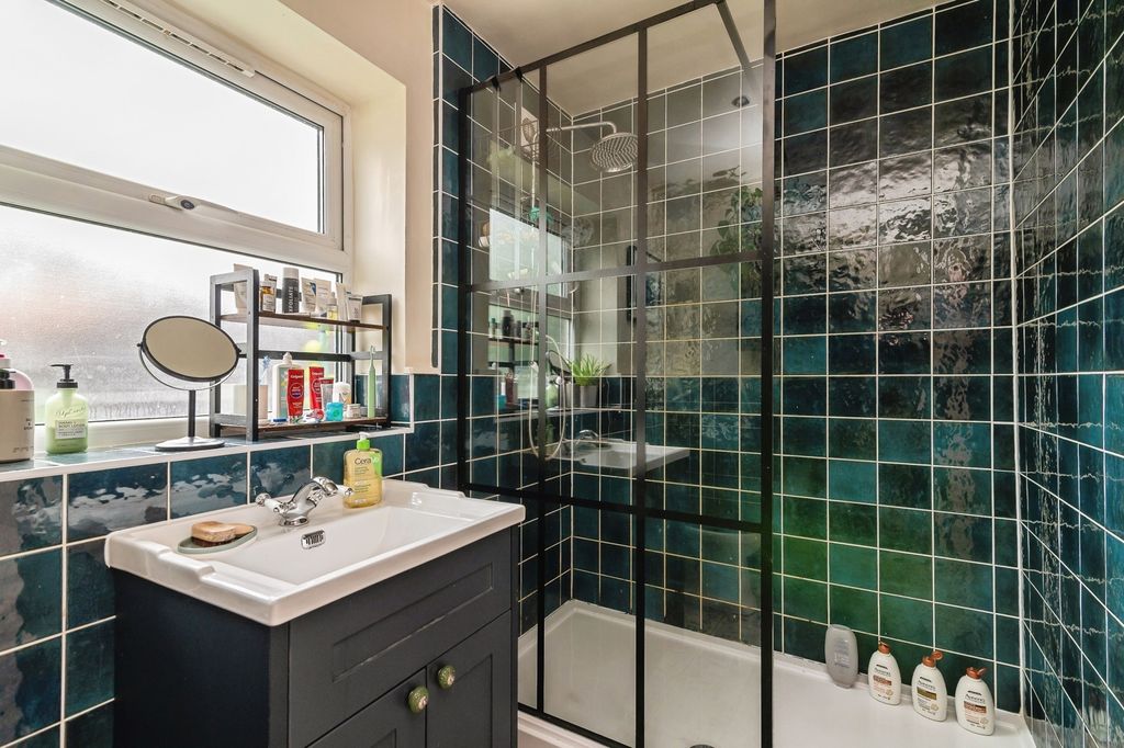 Property photo 3 of 16 Pbox-Img.Jpg