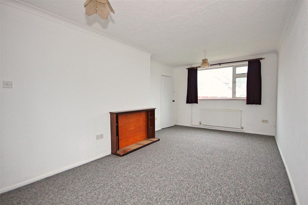 Property photo 3 of 13 Img_5018.Jpg