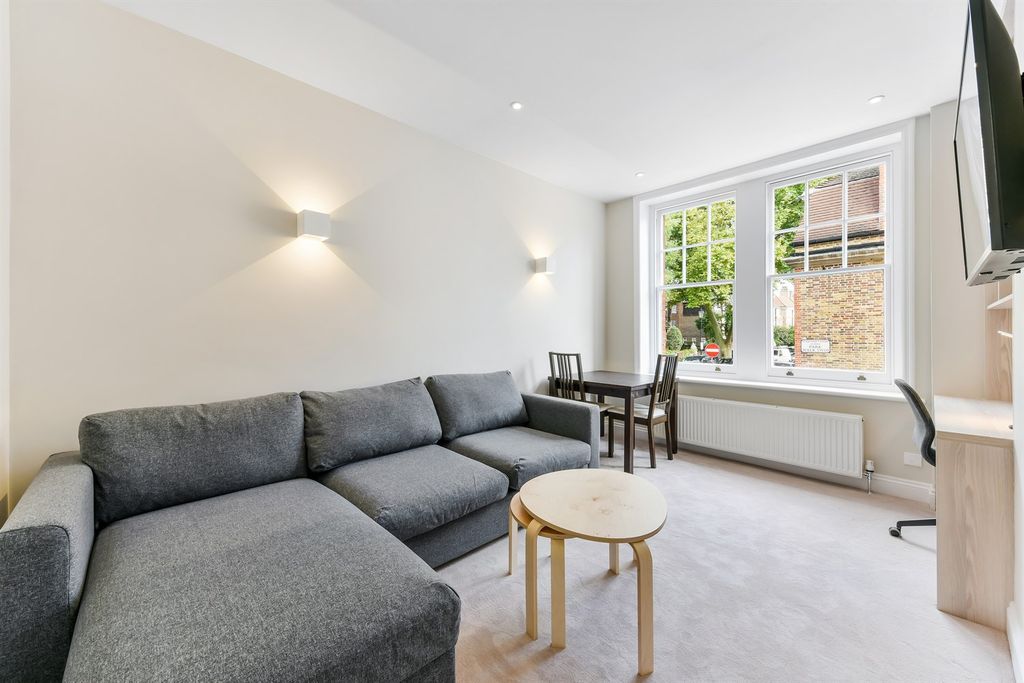 Property photo 1 of 10 (Main)