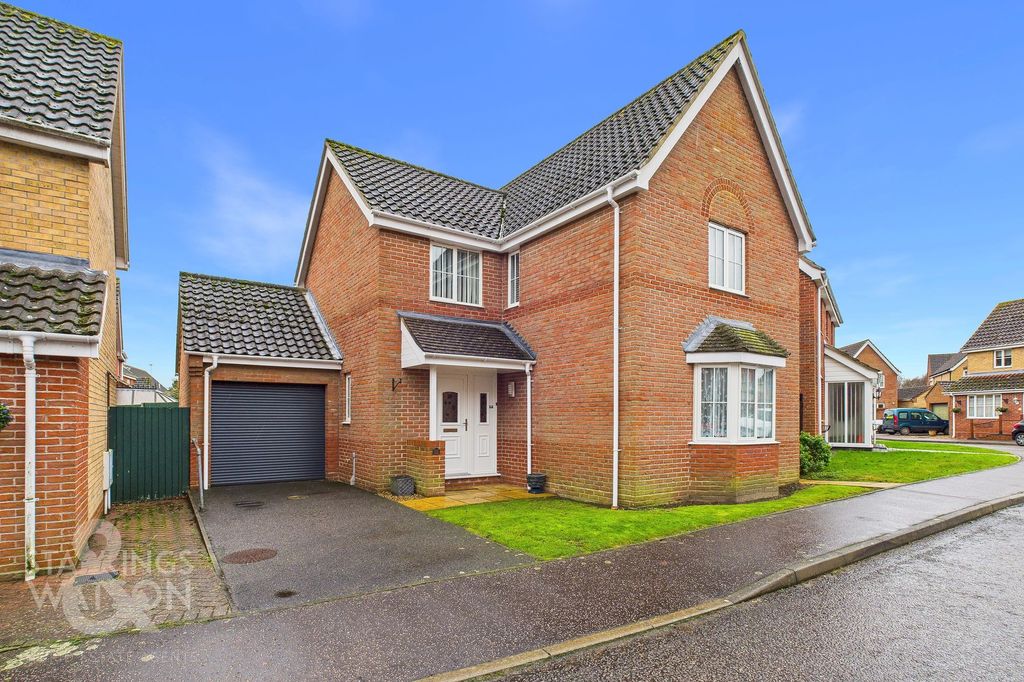 Property photo 1 of 24