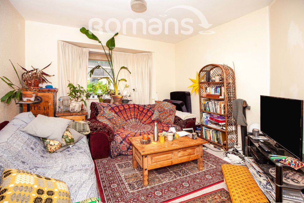 Property photo 3 of 14 2