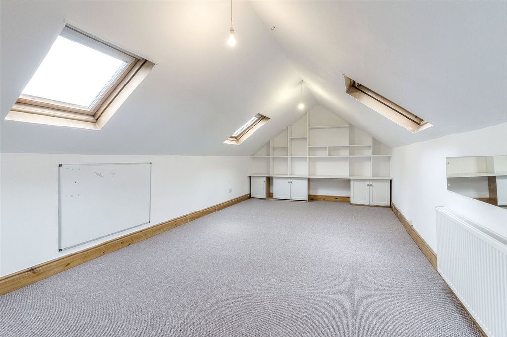 Additional image 13 of 4 bed semi-detached house to rentHillside Way, Weston Favell Village, Northampton, Northamptonshire NN3