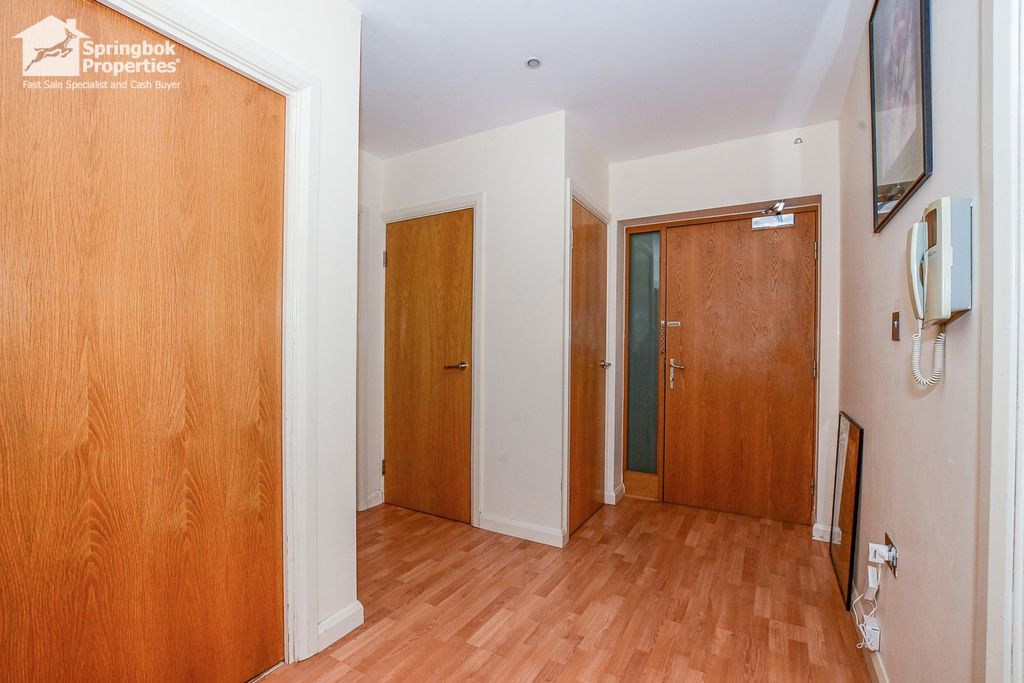 Property photo 2 of 9 Image 2