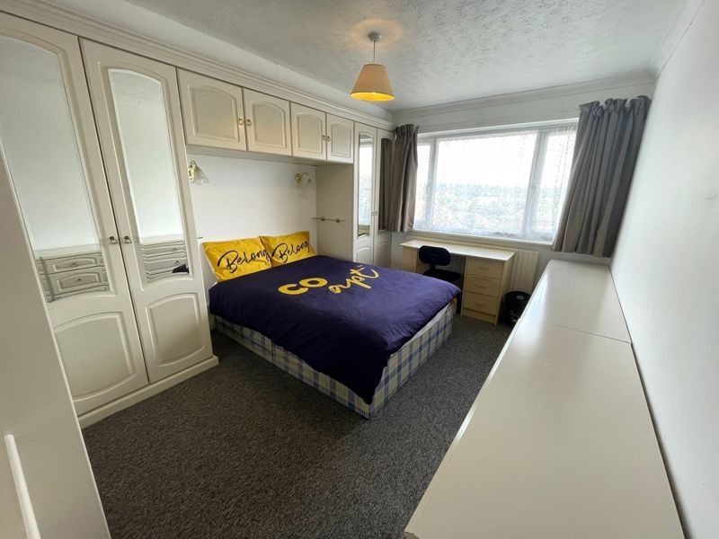 Property photo 1 of 11 Photo 18