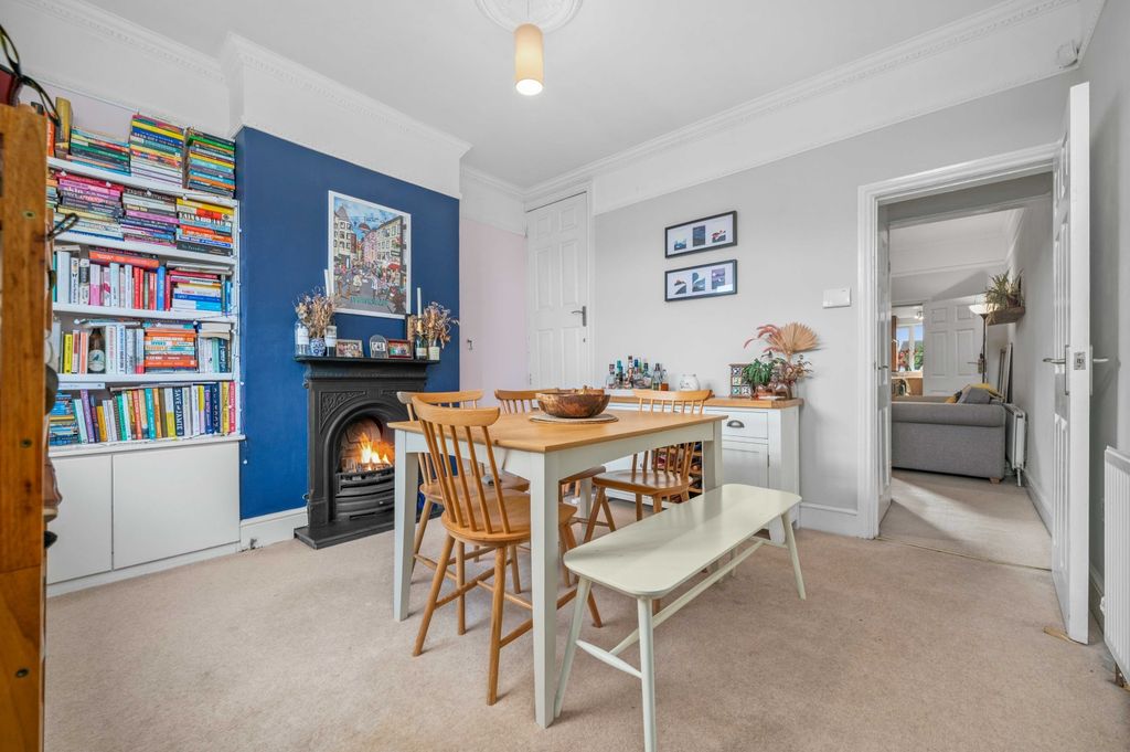 Property photo 3 of 17 Aps_8427