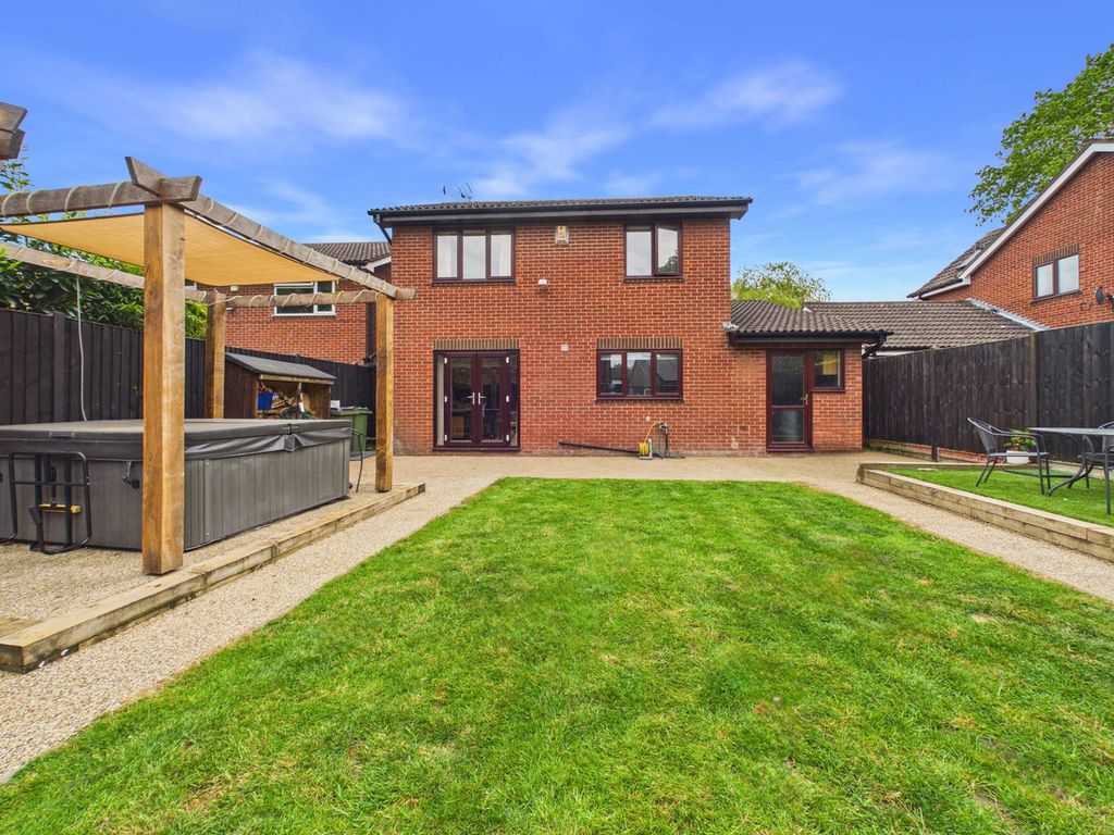 Property photo 2 of 16
