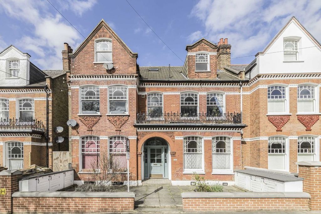 Property photo 1 of 1