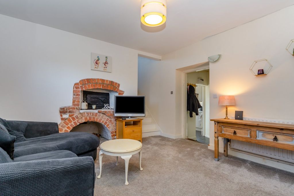 Property photo 3 of 22